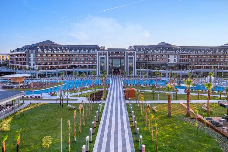 Lago Hotel (Ex. Nashira Resort Hotel & Aqua Spa)