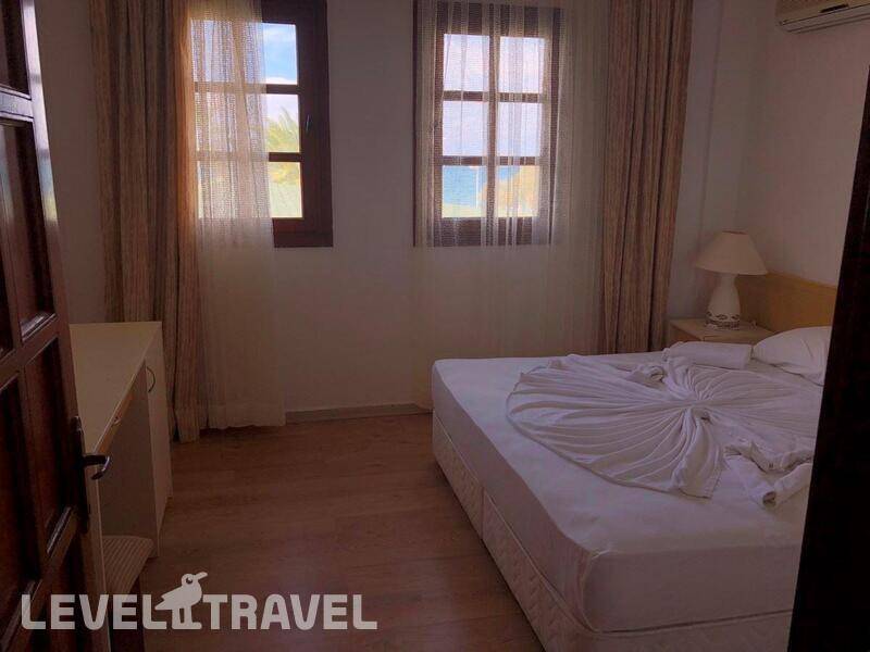 Фотография Sun & Sea Beach Hotel (Ex. Golden Sunset Beach)