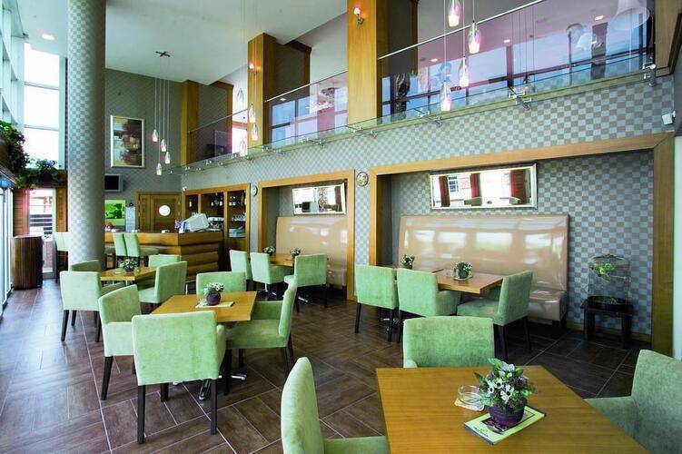 Ideal Pearl Hotel (Adults Only 16+)
