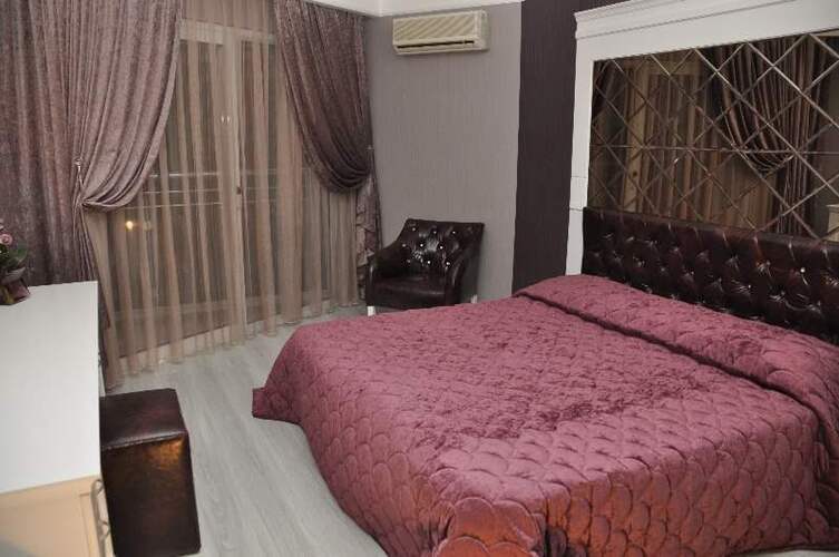 Ideal Pearl Hotel (Adults Only 16+)