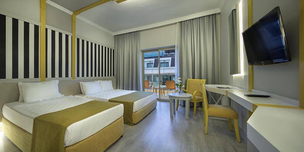 Grand Ring Hotel