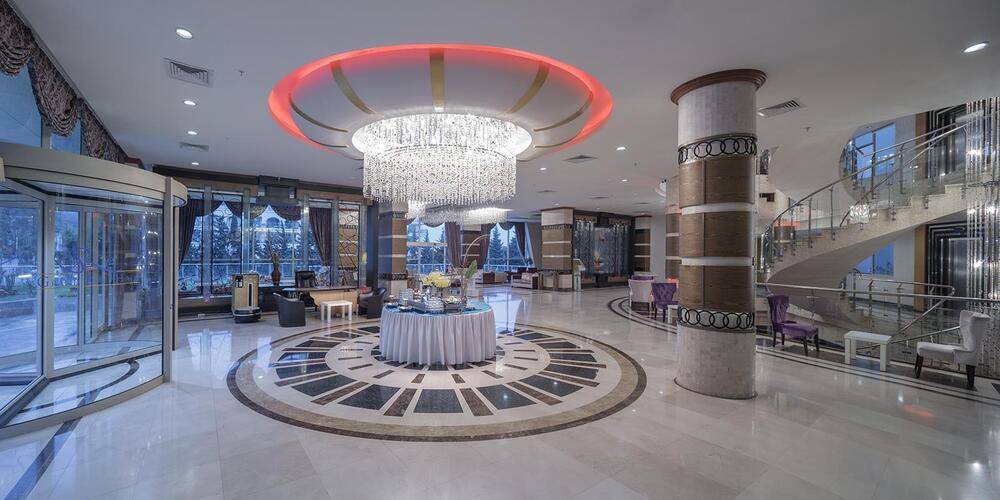 Grand Ring Hotel
