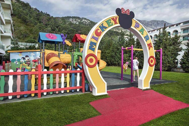 Grand Ring Hotel