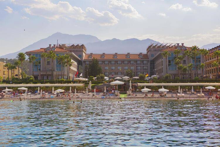 Fame Residence Kemer & Spa