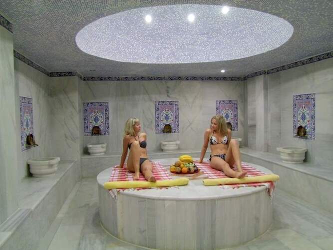 Astoria Hotel & Spa
