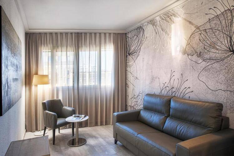 Salles Pere IV Hotel