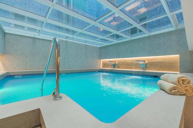 Salles Pere IV Hotel