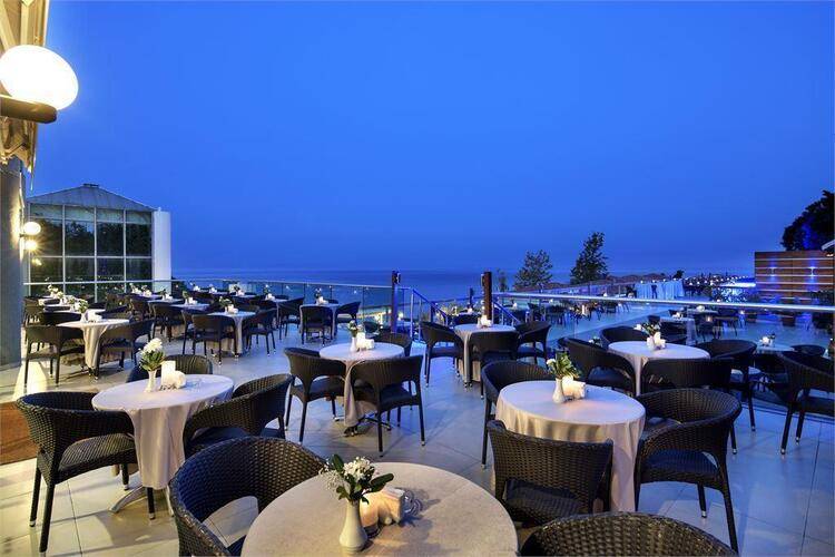 Pine Bay Holiday Resort