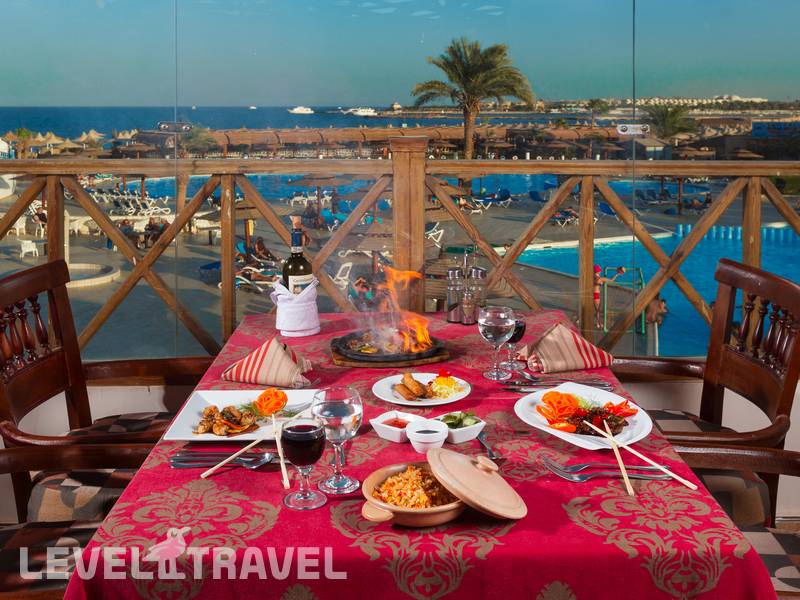 Фотография Aladdin Beach Resort