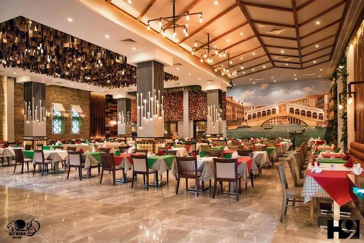 Ali Baba Palace Hurgada