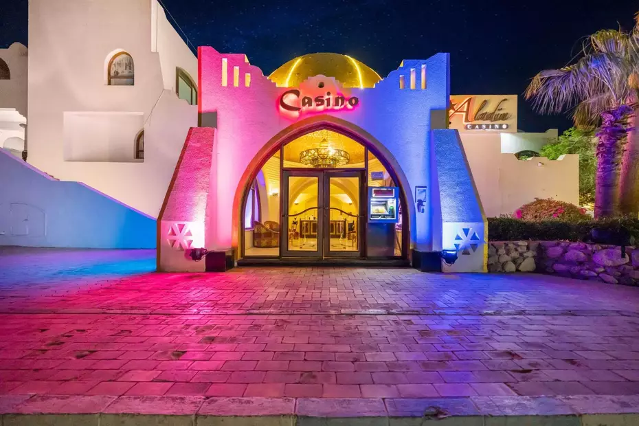 Domina Coral Bay Oasis Hotel