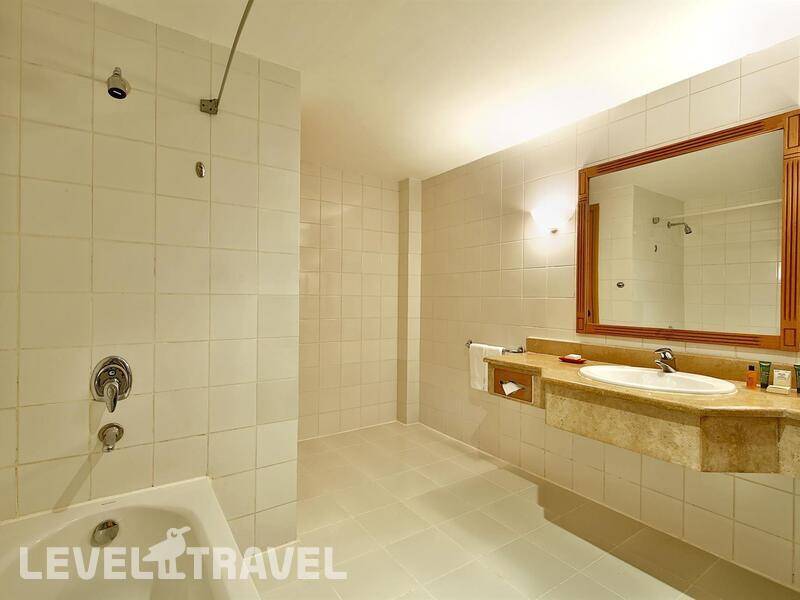 Фотография Long Beach Resort Hurghada (Ex. Hilton Long Beach Resort)