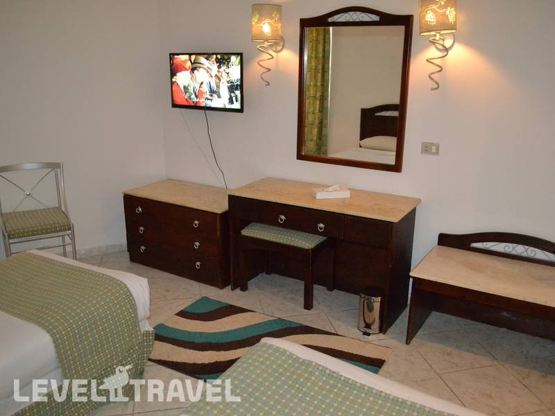 Фотография Dexon Roma Hotel (Ex.Roma Host Way Aqua Park)