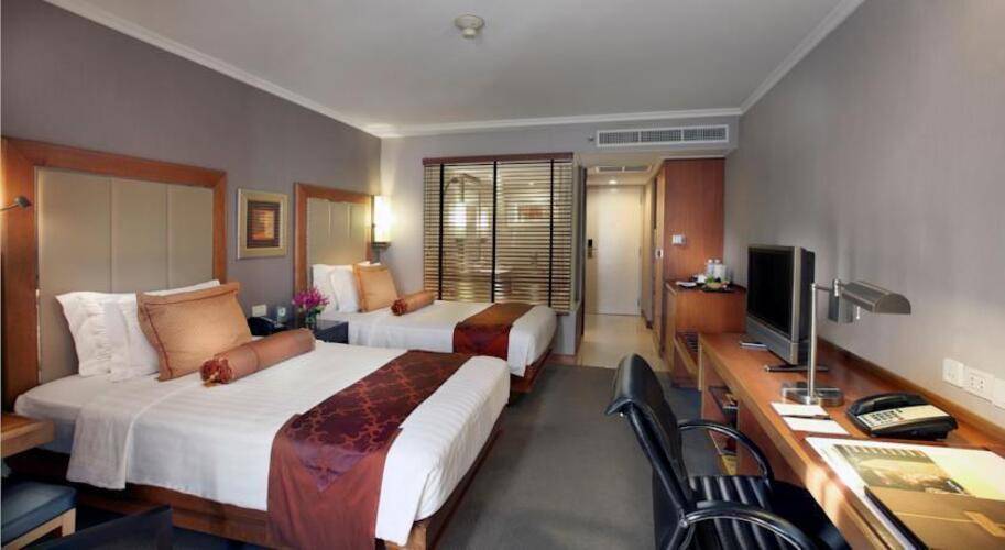 Dusit Thani Bangkok Hotel