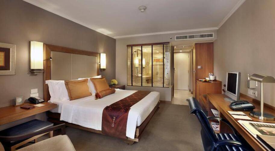 Dusit Thani Bangkok Hotel