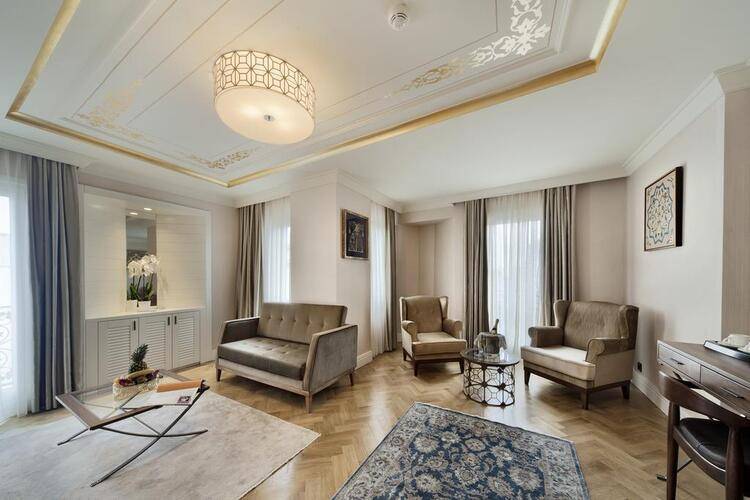 Golden Age 1 Hotel