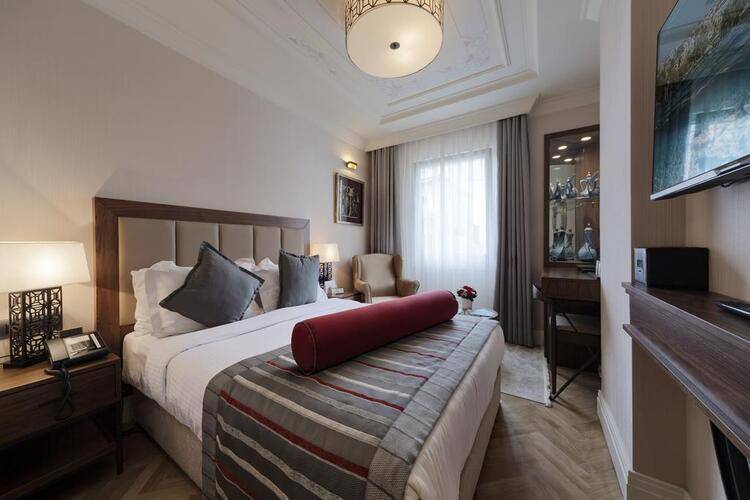 Golden Age 1 Hotel