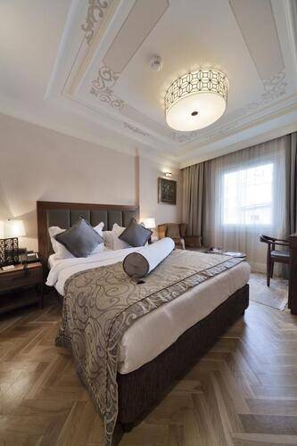 Golden Age 1 Hotel