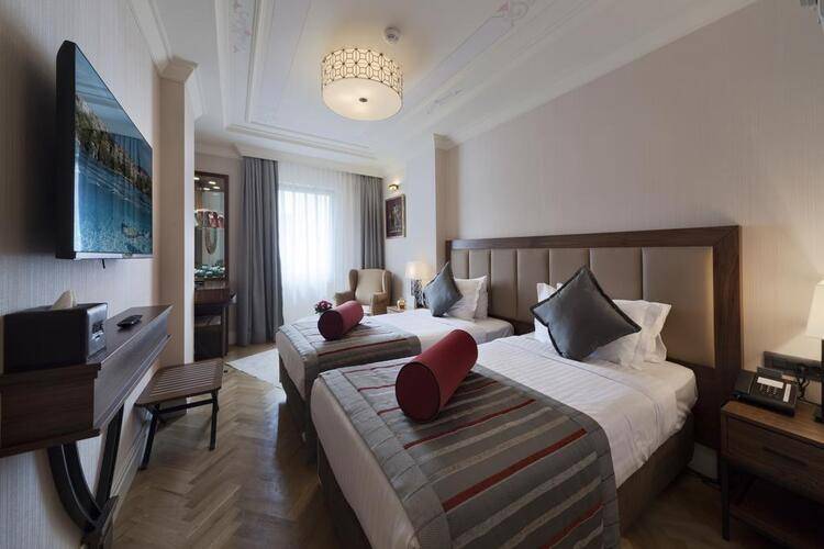 Golden Age 1 Hotel