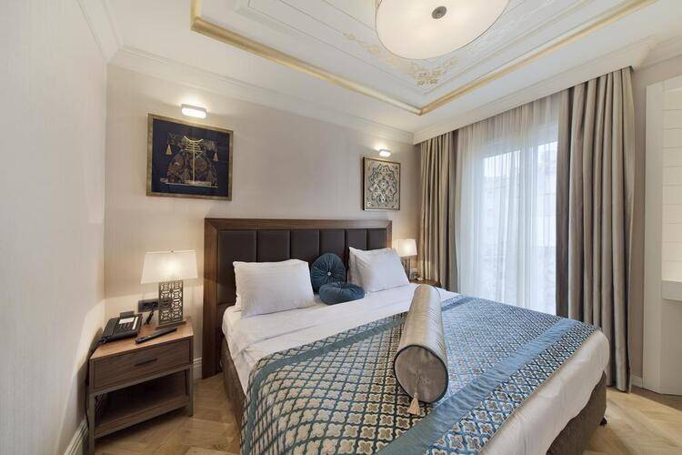 Golden Age 1 Hotel