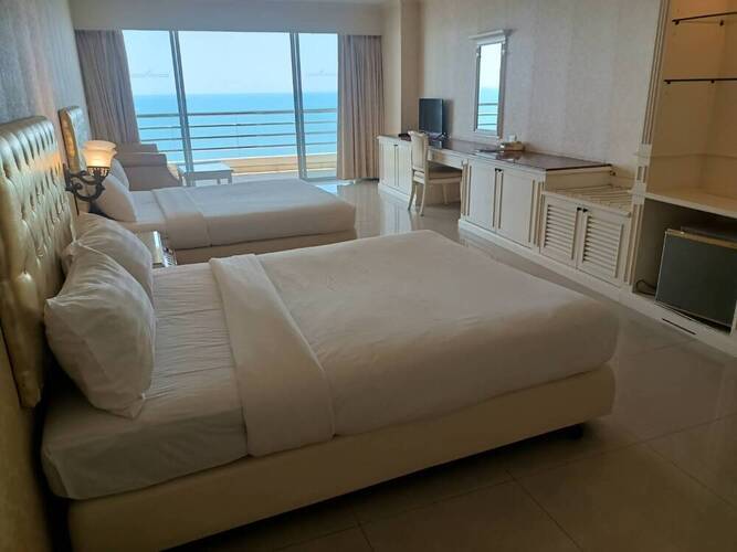 Adriatic Palace Hotel