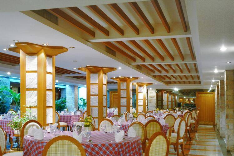 Camelot Hotel