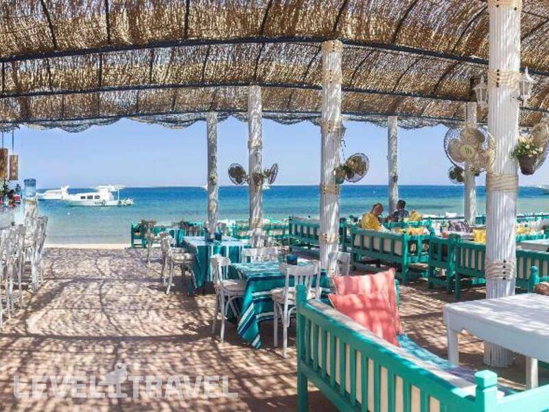 Фотография Lotus Bay Beach Resort