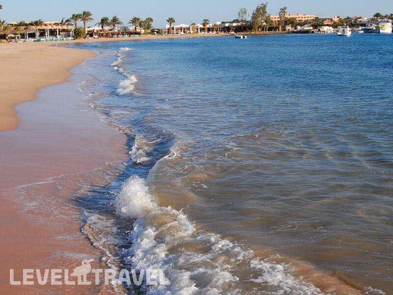 Фотография Lotus Bay Beach Resort