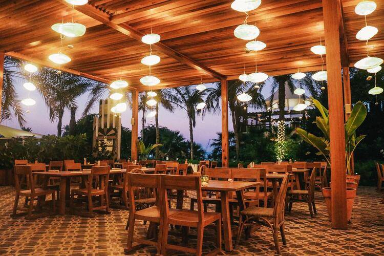 Le Meridien Mina Seyahi Beach Resort & Marina