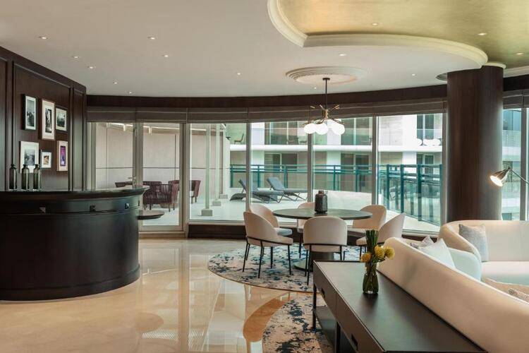 Le Meridien Mina Seyahi Beach Resort & Marina