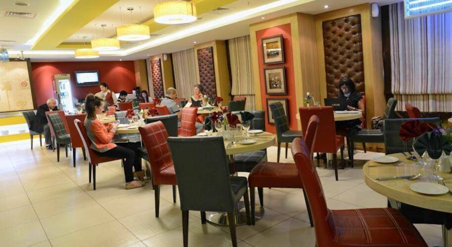 Sun & Sands Hotel