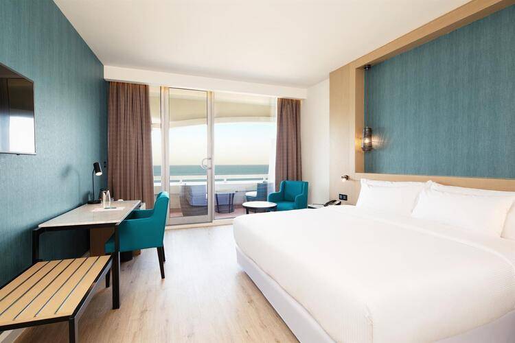 Occidental Sharjah Grand Hotel (Ex. Sharjah Grand)