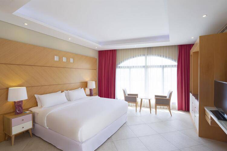 Occidental Sharjah Grand Hotel (Ex. Sharjah Grand)