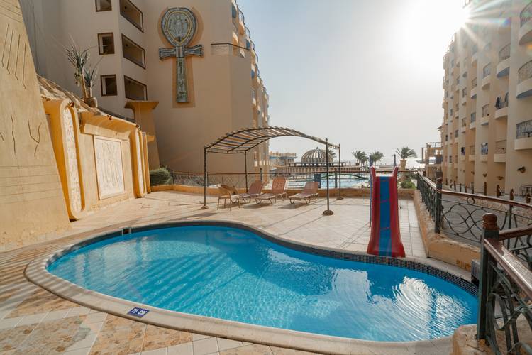 King Tut Aqua Park Beach Resort