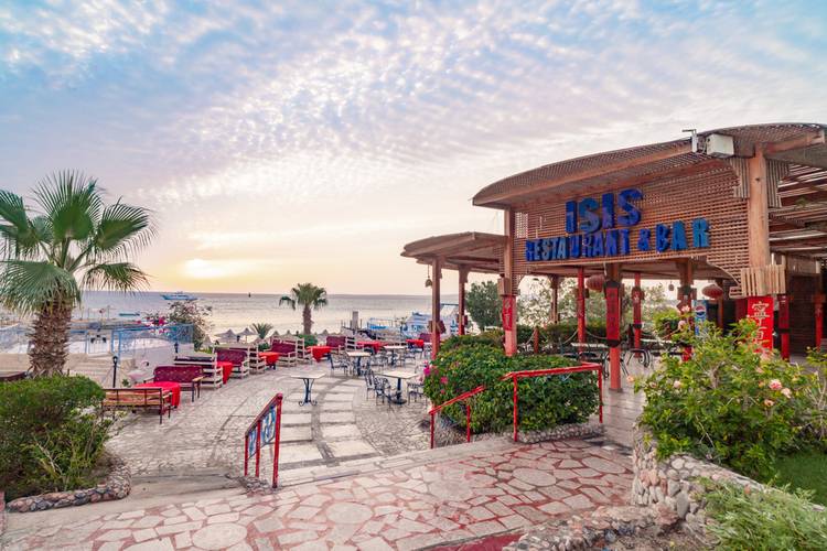 King Tut Aqua Park Beach Resort
