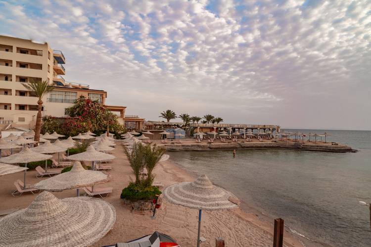 King Tut Aqua Park Beach Resort