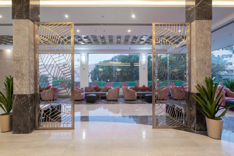 King Tut Aqua Park Beach Resort