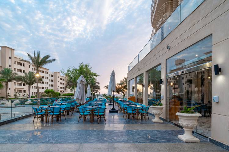 King Tut Aqua Park Beach Resort