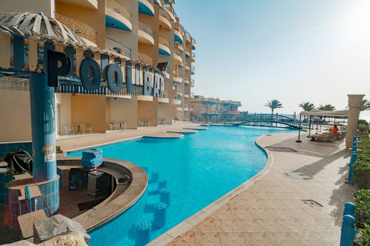 King Tut Aqua Park Beach Resort