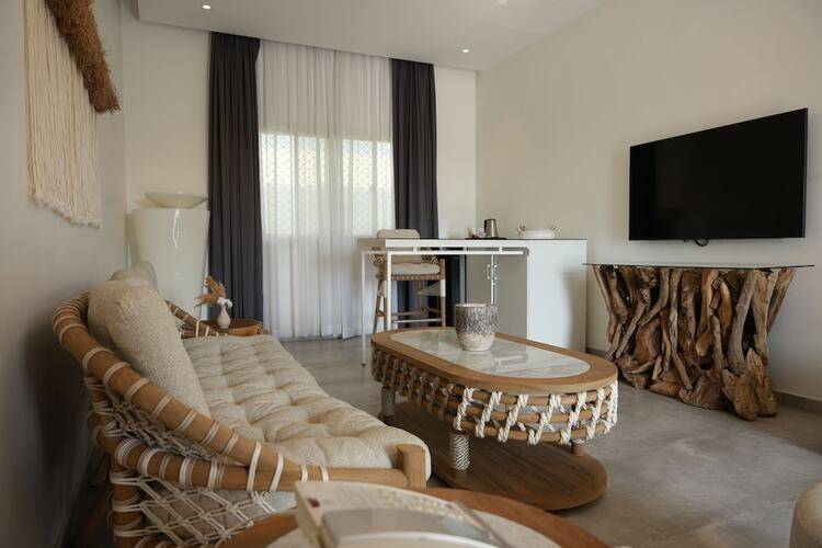 Umm Al Quwain Beach Hotel