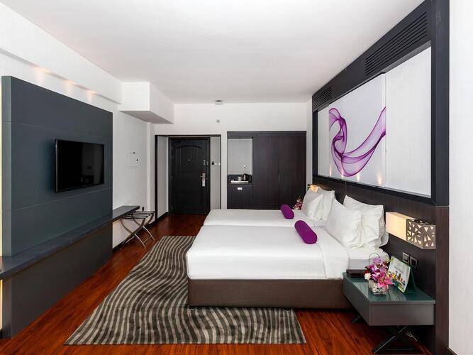 Lotus Retreat Hotel By Luxuria (Ex.Flora Grand Hotel)