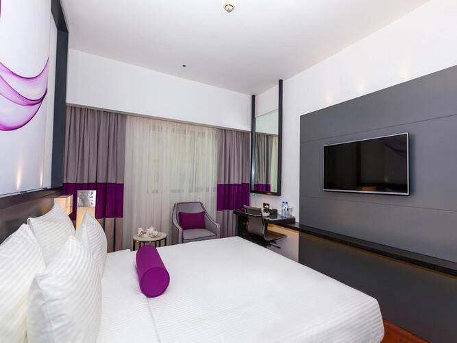 Lotus Retreat Hotel By Luxuria (Ex.Flora Grand Hotel)