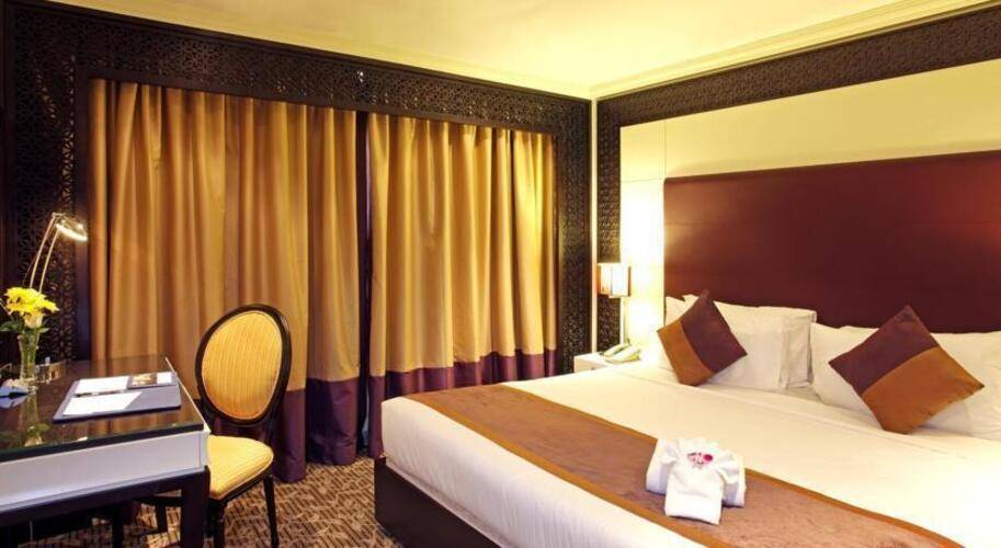 Carlton Palace Hotel (Ex.Carlton Tower)