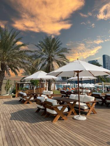 Le Meridien Abu Dhabi Hotel