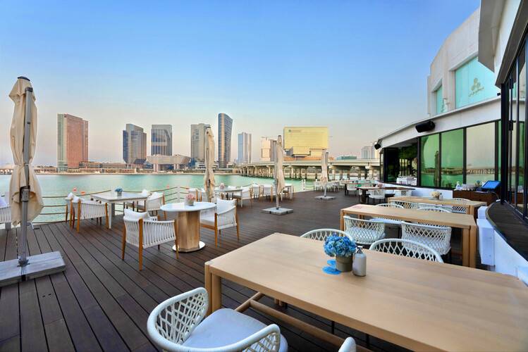 Le Meridien Abu Dhabi Hotel