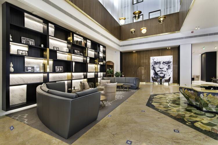 Le Meridien Abu Dhabi Hotel