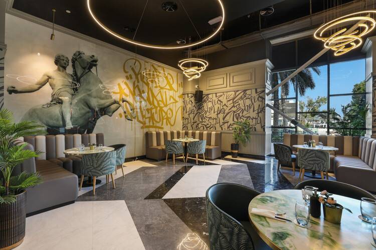 Le Meridien Abu Dhabi Hotel
