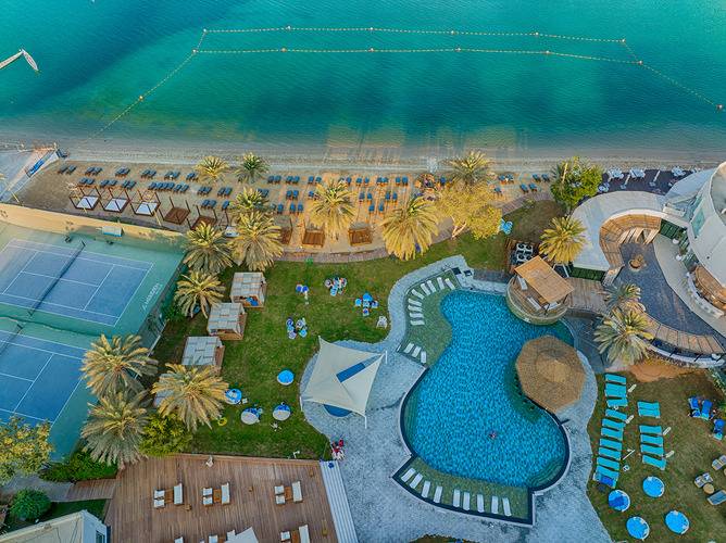 Le Meridien Abu Dhabi Hotel