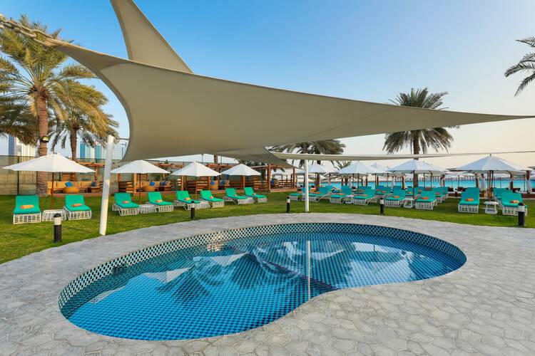 Le Meridien Abu Dhabi Hotel