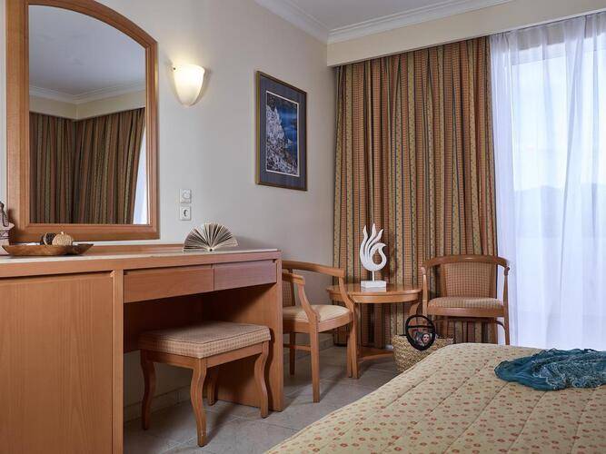 Pilot Beach Resort & Spa Hotel